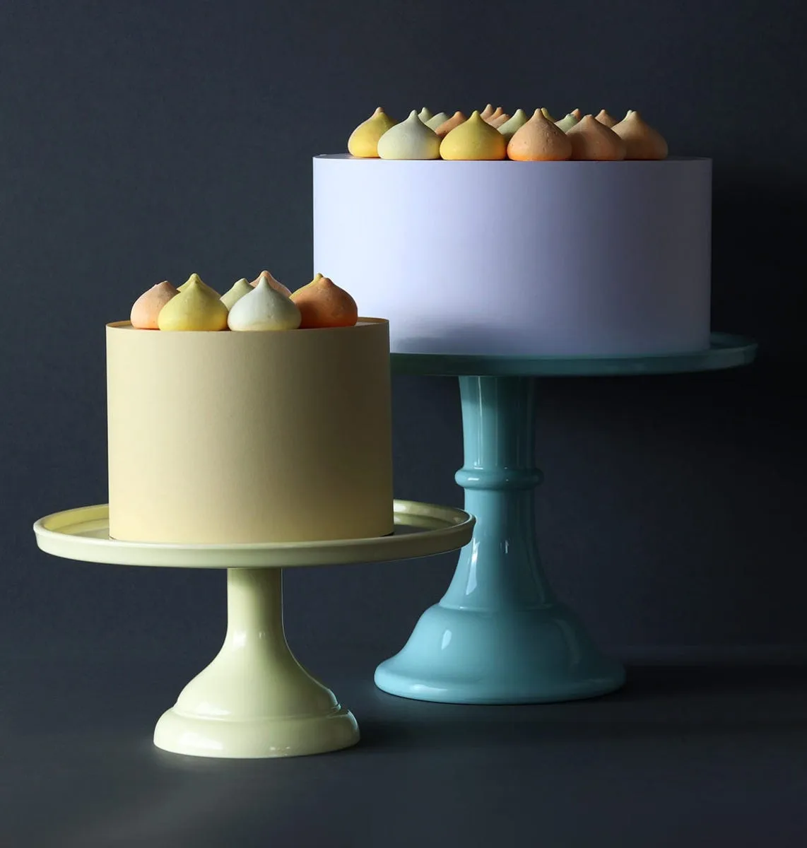 A Little Lovely Company taartplateau klein geel melamine