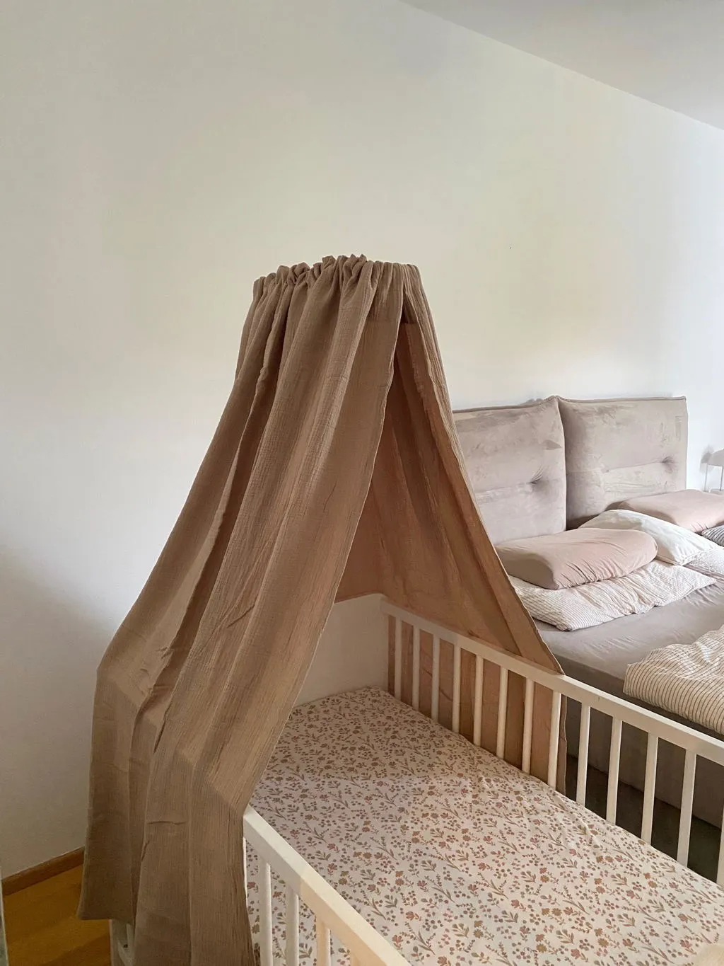 Lilimaus Babybett Himmel Musselin babyhemel wit met stok