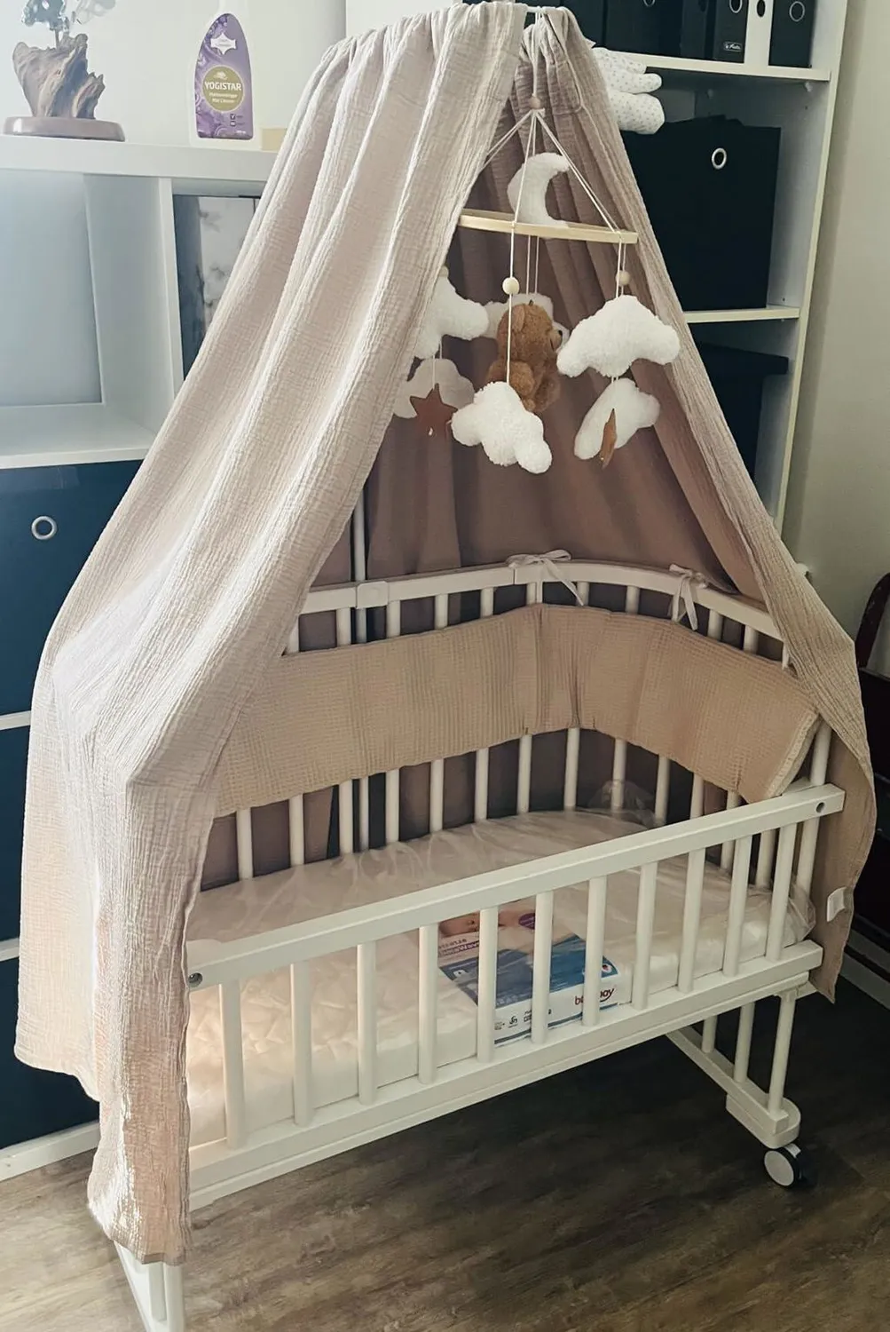 Lilimaus Babybett Himmel Musselin babyhemel wit met stok