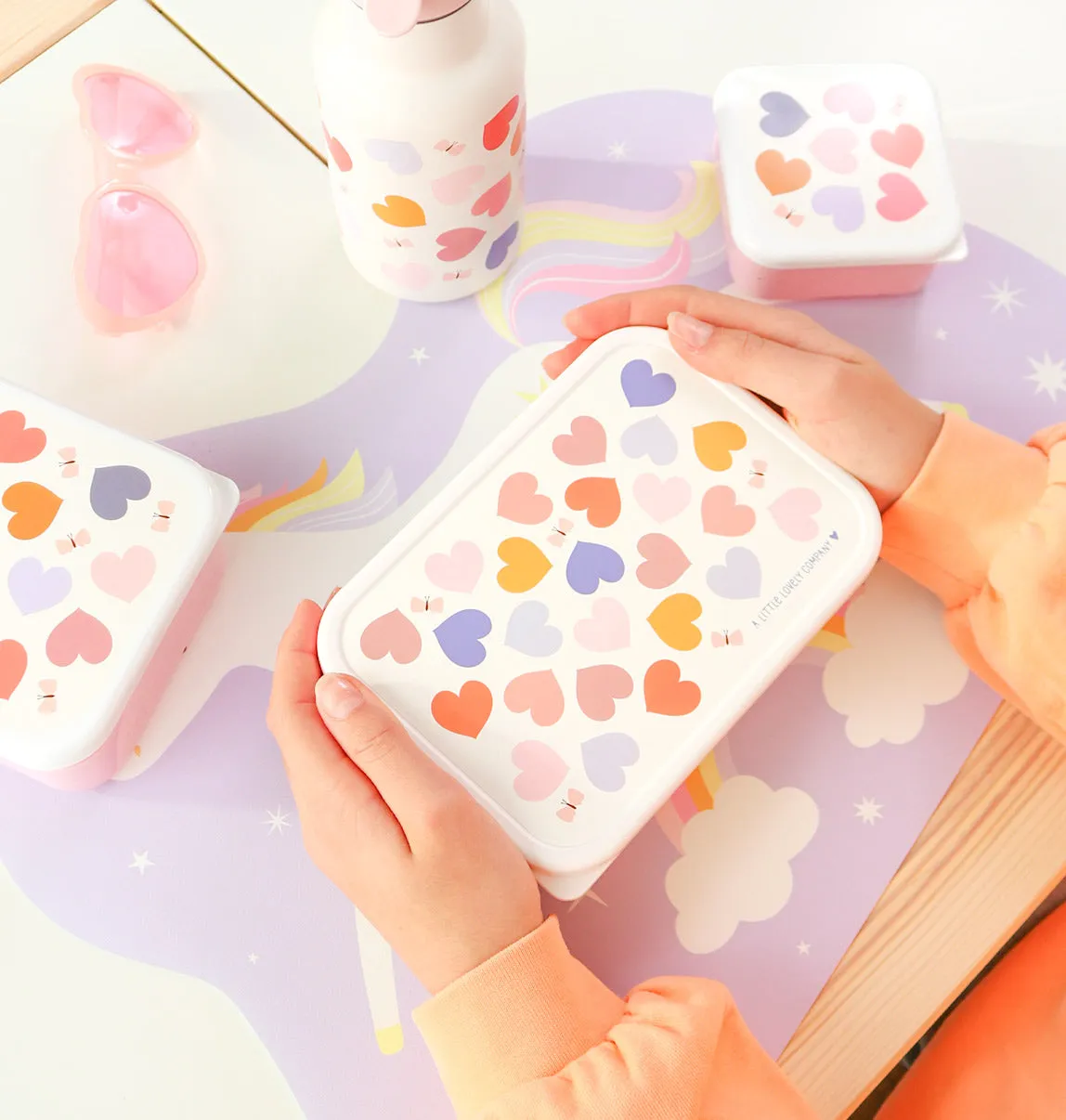 A Little Lovely Company Hartjes RVS lunchbox licht