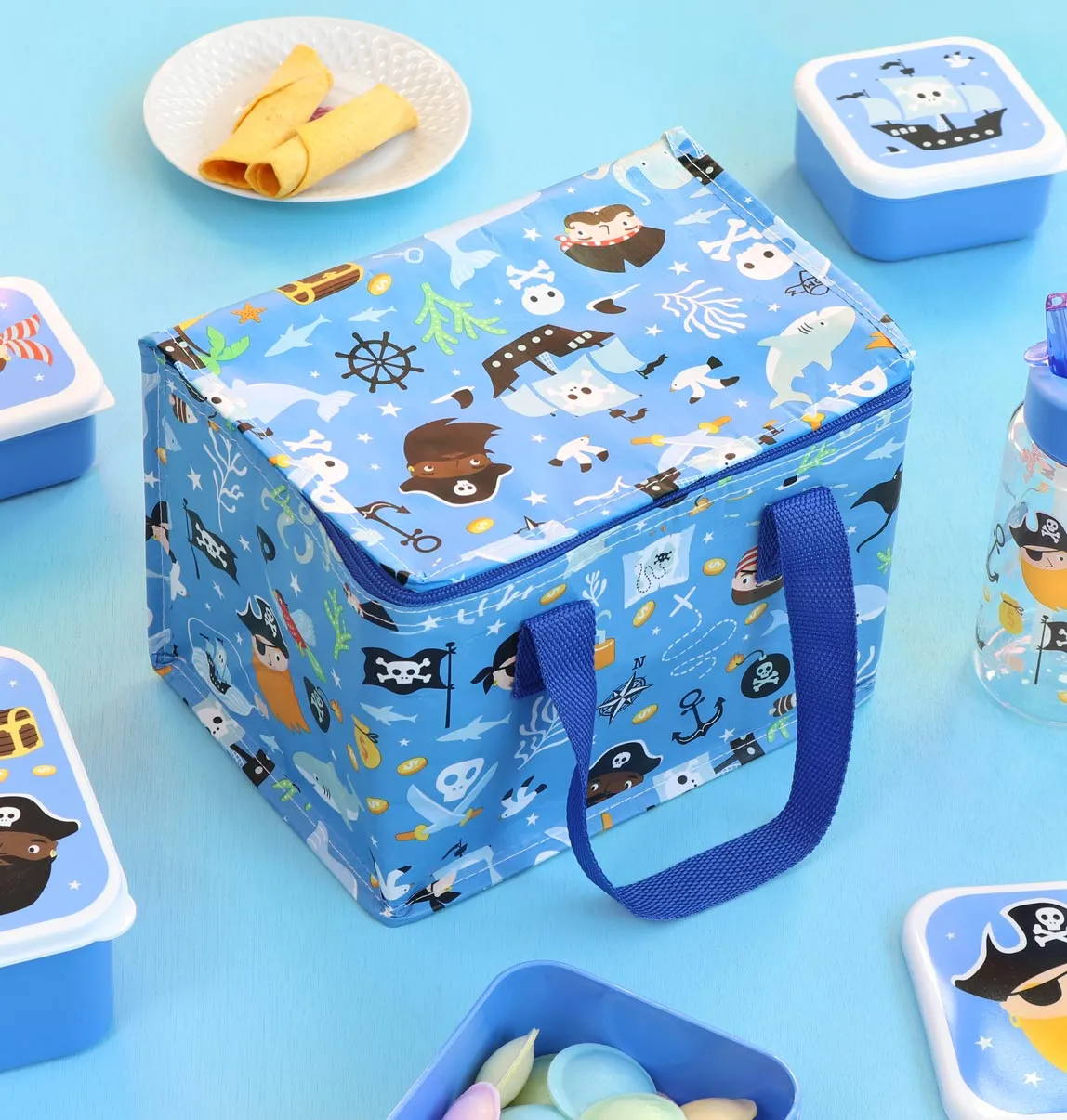 A Little Lovely Company Piraten koeltasje blauw gerecycled