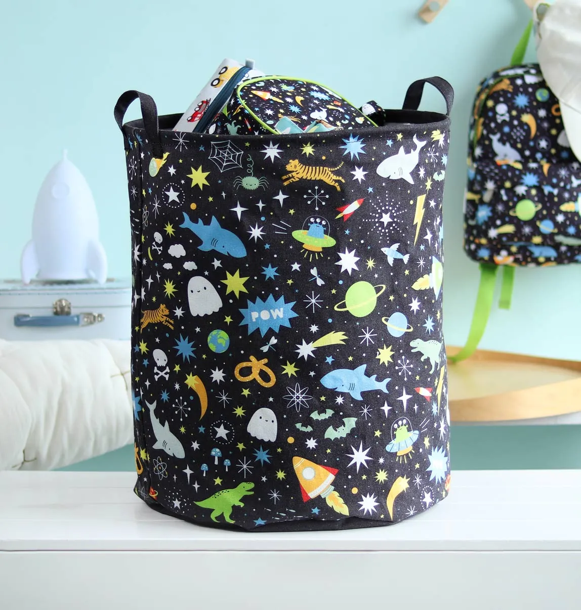 A Little Lovely Company Galaxy opbergmand zwart katoen