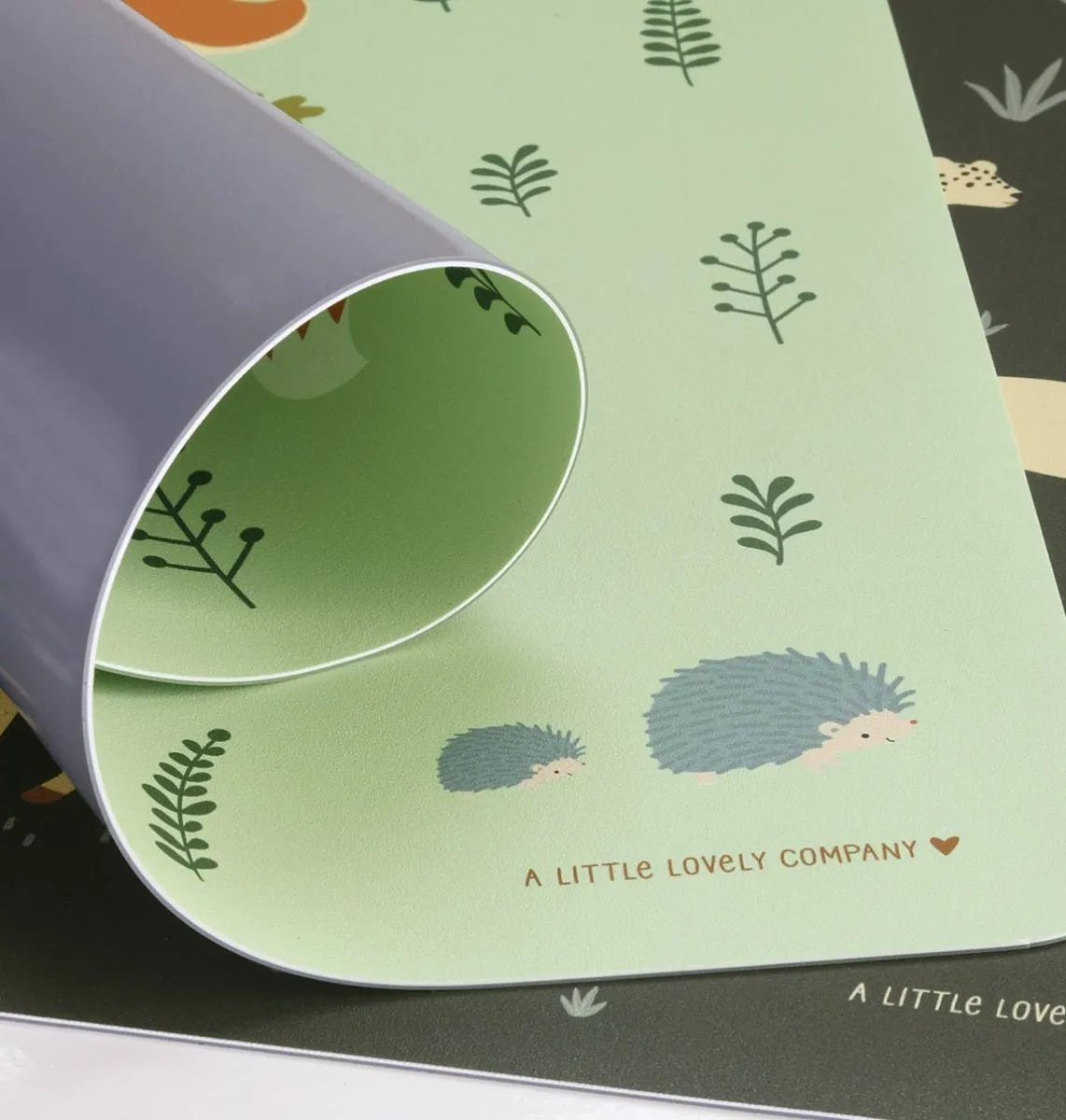 A Little Lovely Company Bosvriendjes placemat saliegroen vinyl