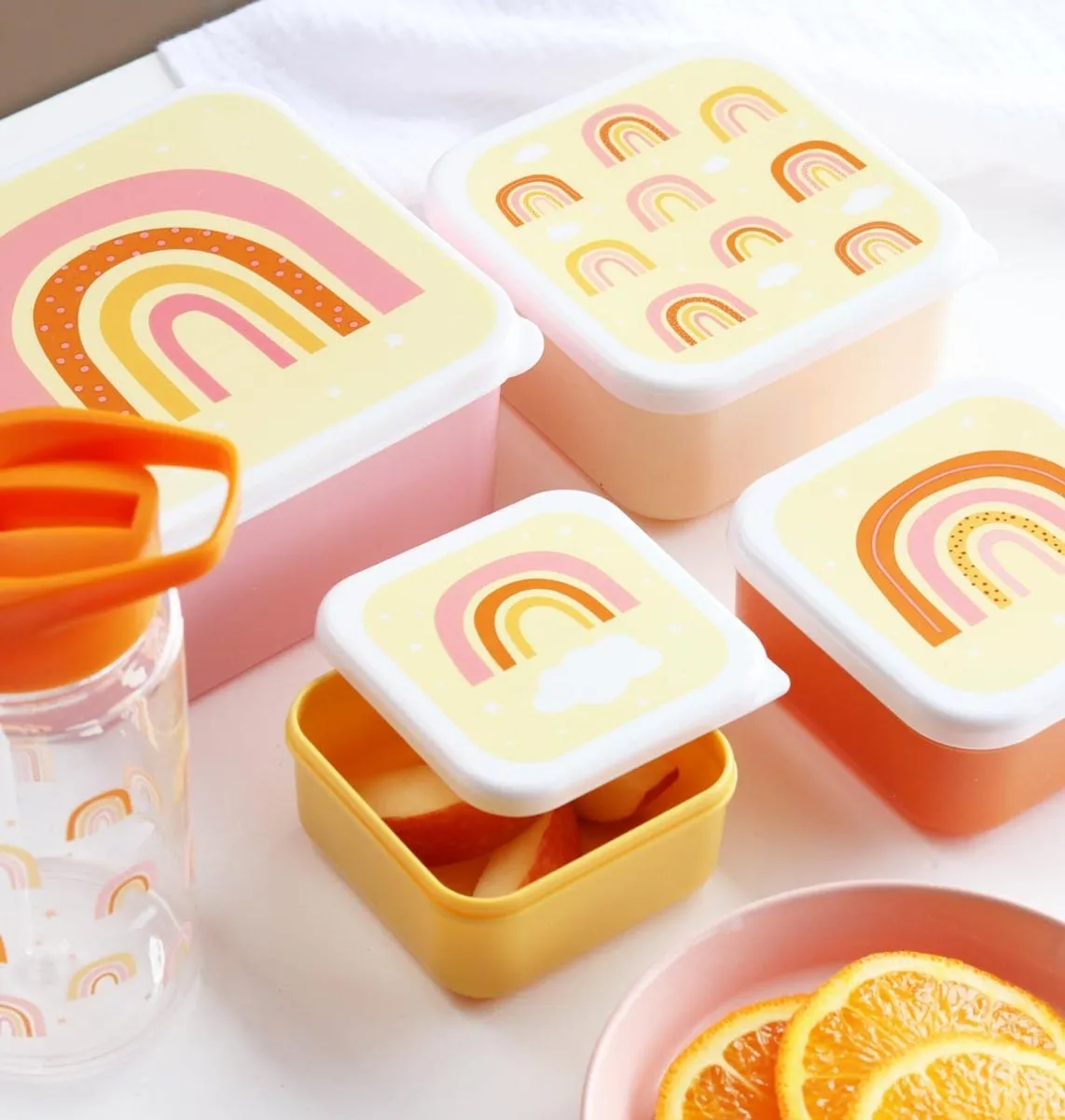A Little Lovely Company Regenbogen lunchbox set 4 stuks geel