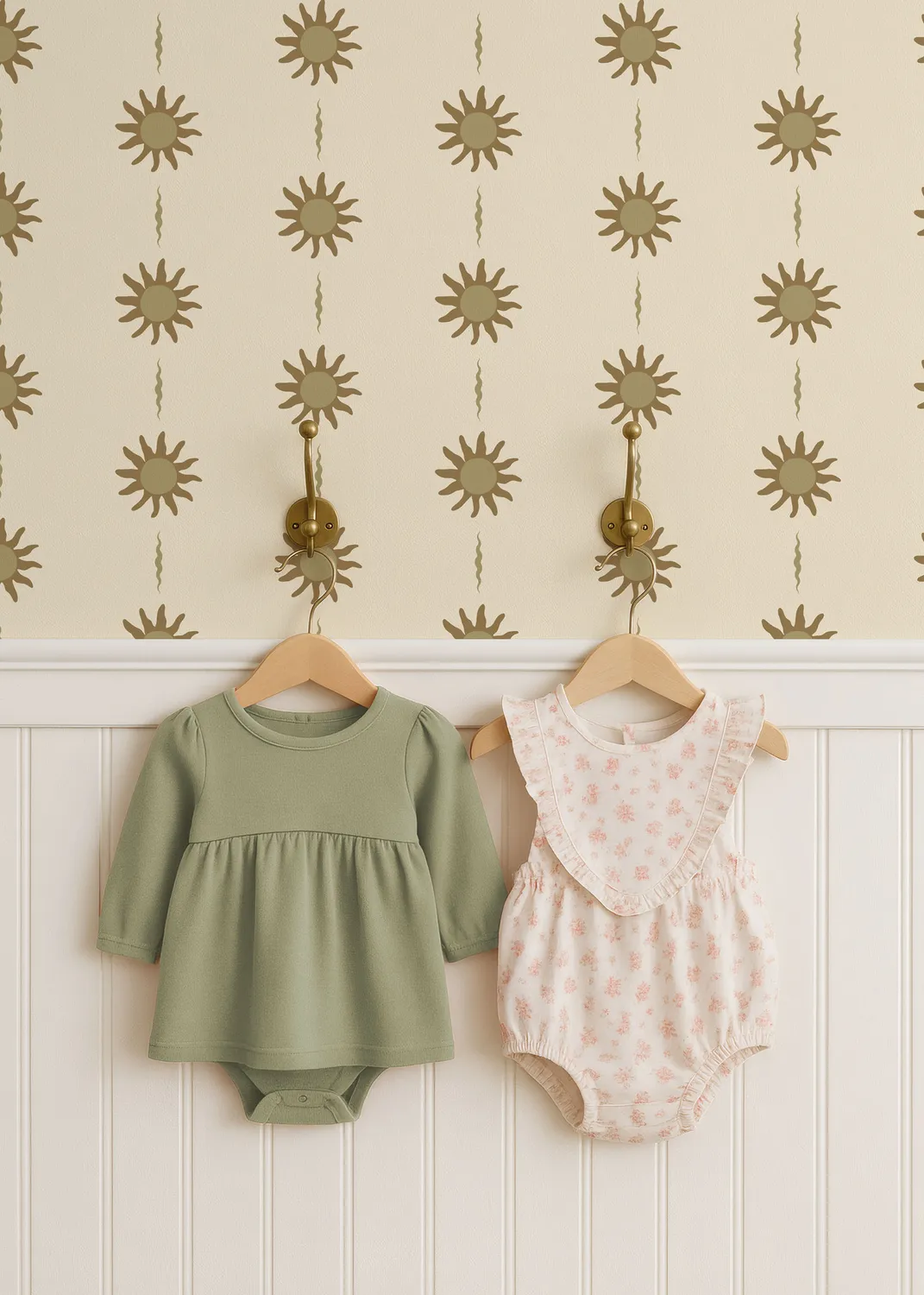 Little Amour Sunny Days Olive behang 1 rol olijfgroen