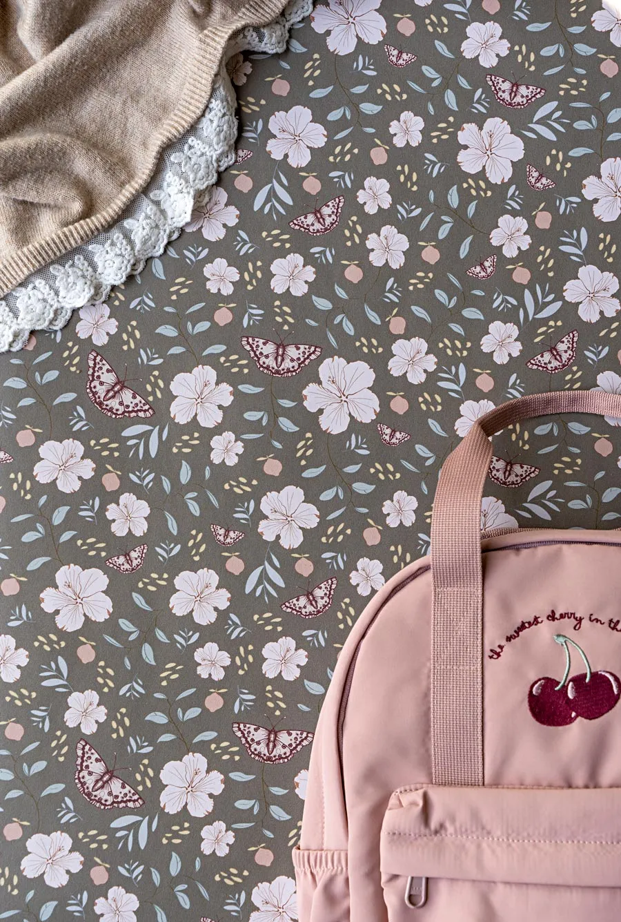 Little Amour Little Flower Garden behangstaal bruin roze