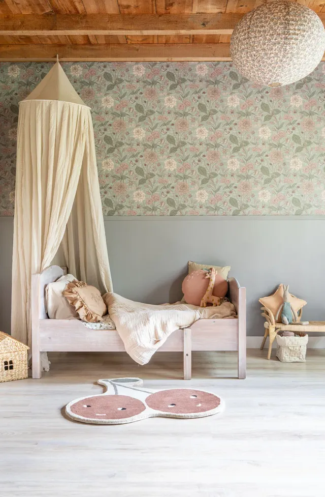 Little Amour Floral Spring behang 1 rol groen bloemen