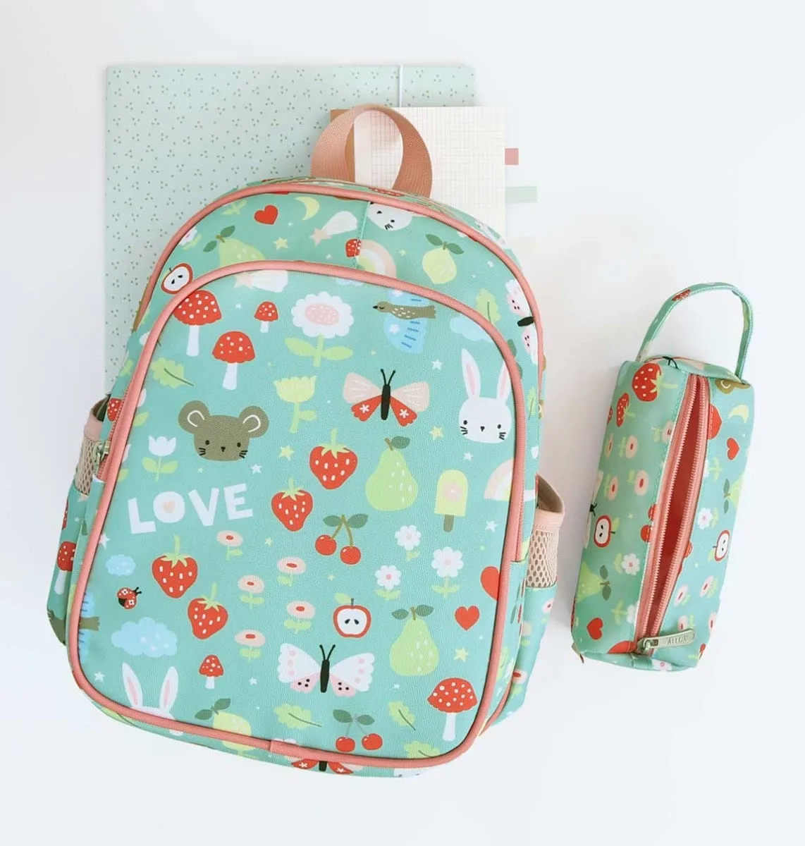 A Little Lovely Company Joy rugzak mint aardbeien