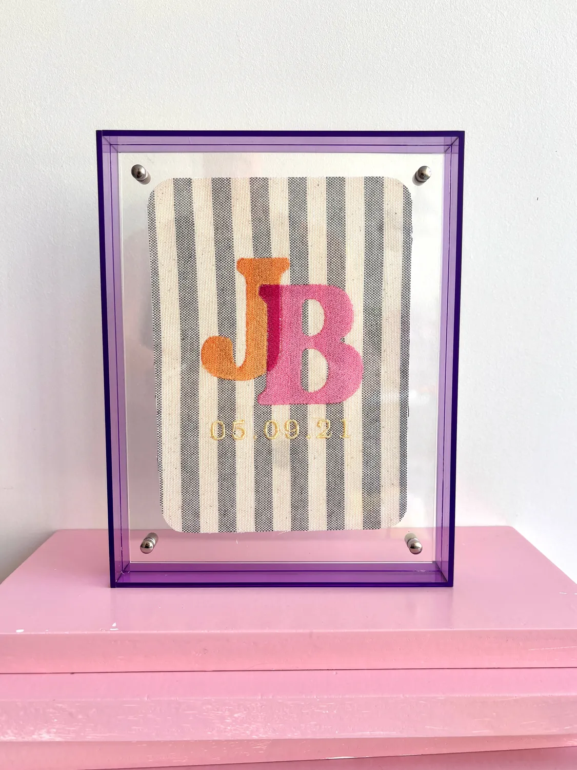 Musje Amsterdam Keepsake Initials Poppy Pink met datum