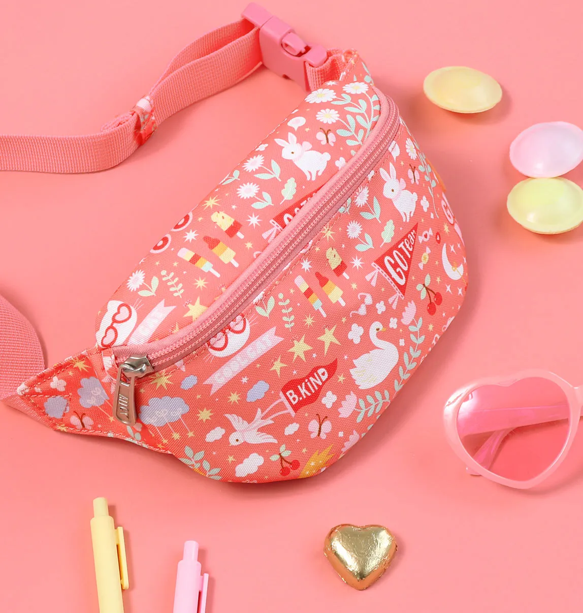 A Little Lovely Company Fun heuptasje koraalroze crossbody