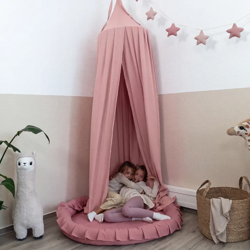 Lilimaus Kuschelecke baldakijn set met kussen muslin beige