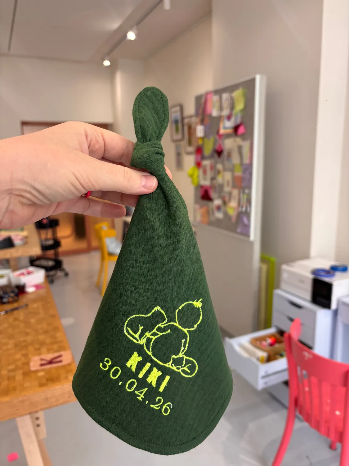 Musje Amsterdam speendoekje beige met borduursel