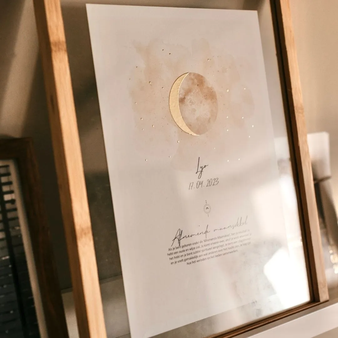 Lori & Cookie Kidsdeco Maanposter beige A4 persoonlijk goudfolie