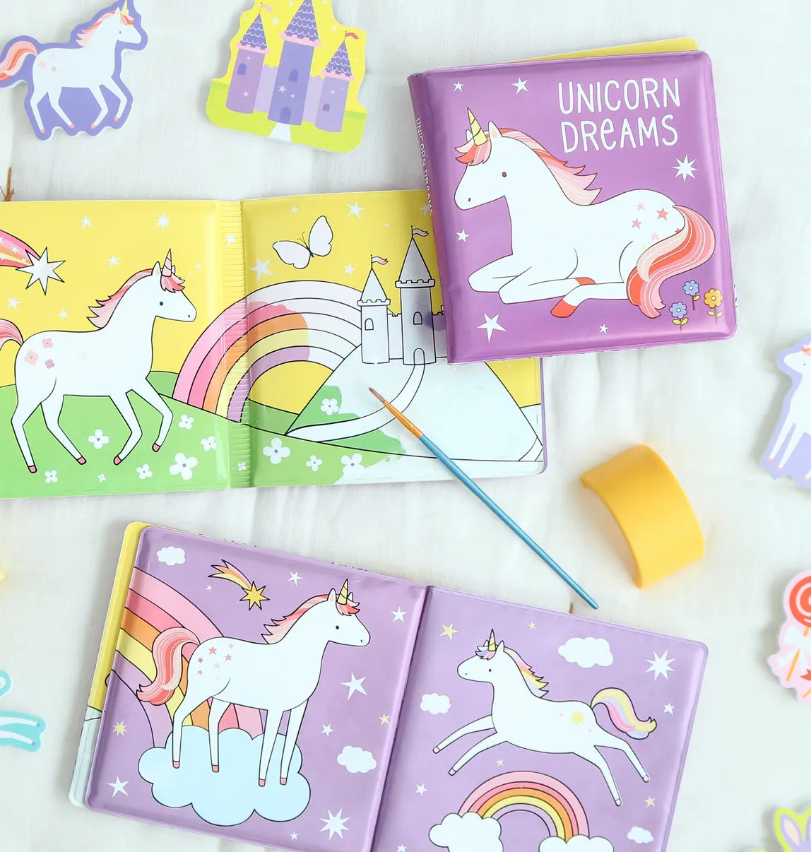 A Little Lovely Company badboekje Unicorn Dreams magisch 6 pag